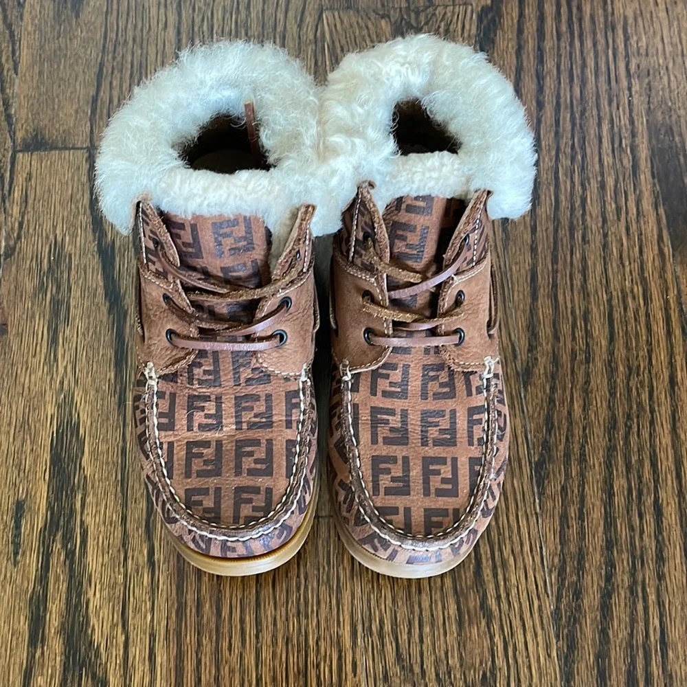 Fendi Shearling Suede Booties - European Sz 31/ US Size Little Kid 13 - Picture 5 of 8